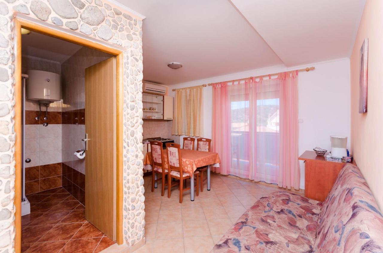 Apartments Rajka Lopar Zewnętrze zdjęcie