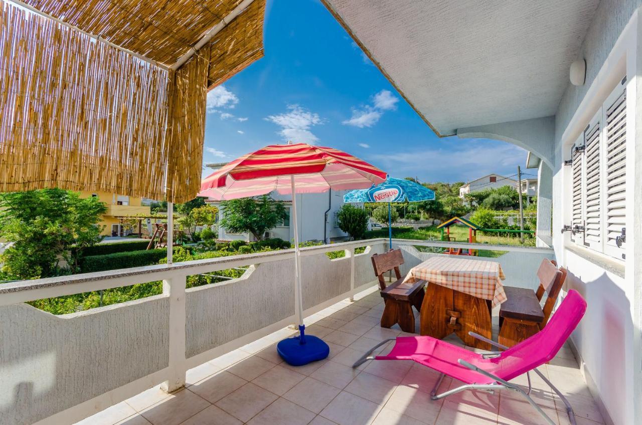 Apartments Rajka Lopar Zewnętrze zdjęcie