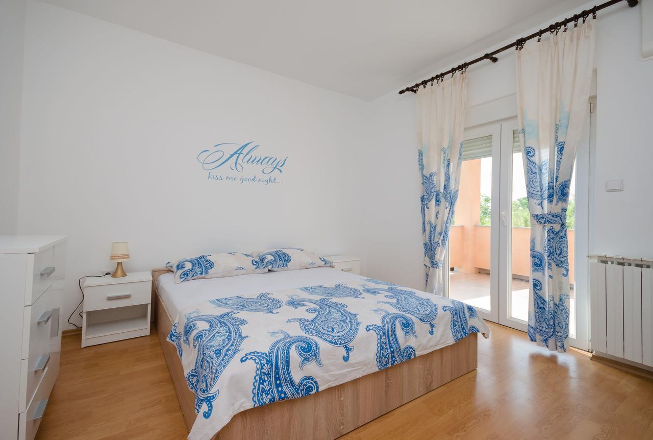 Apartments Rajka Lopar Zewnętrze zdjęcie